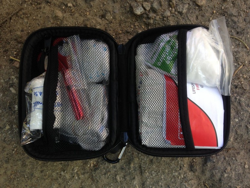 i go first aid kit ultralight - while durable, the case does not offer much in the name of...