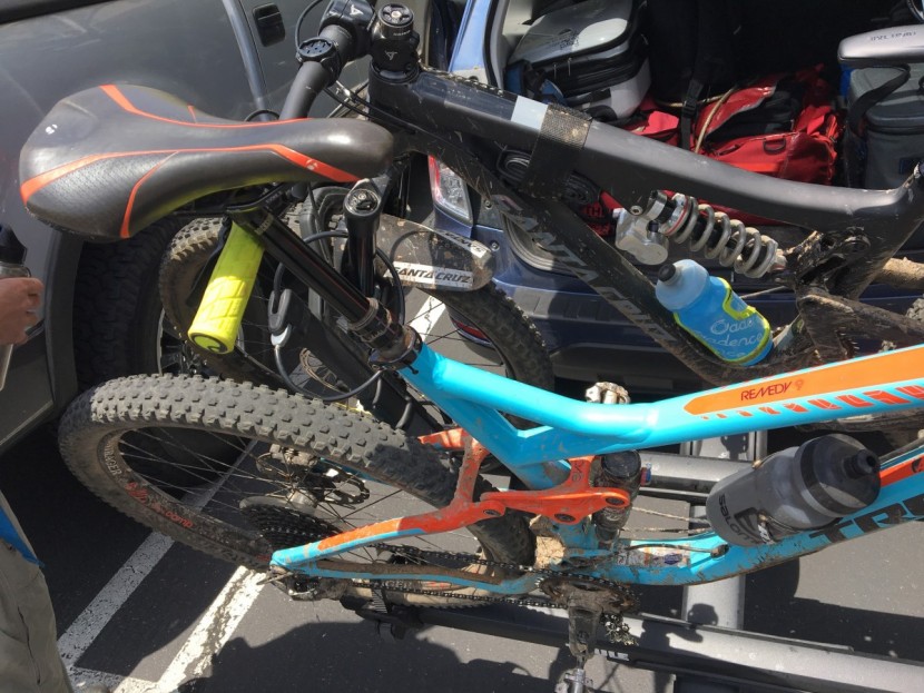 thule t2 pro xtr - the thule t2 pro xt has a tilt mechanism that allows you to access...