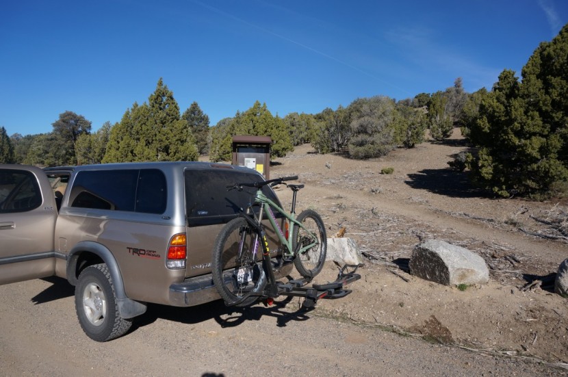 yakima dr. tray - the yakima dr. tray uses innovative design features to enhance...