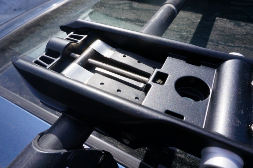 rockymounts switchhitter - the rockymounts switch hitter with the face plate exposed to access...