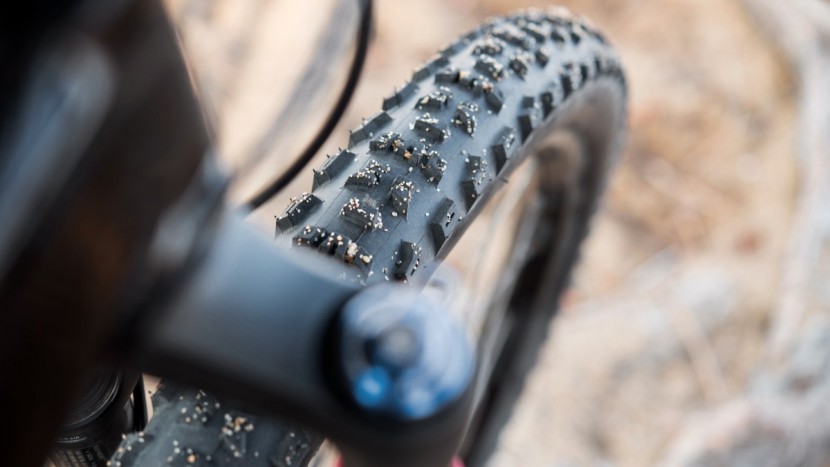 the 2.3-inch purgatory front tire can't provide the traction and...