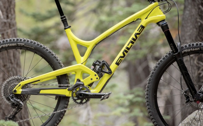 enduro mountain bike - dave weagle's delta suspension design was a hit.