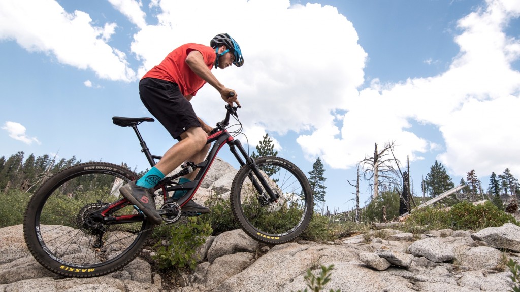 yt capra al comp 2017 - this bike offers surprisingly effective climbing abilities.