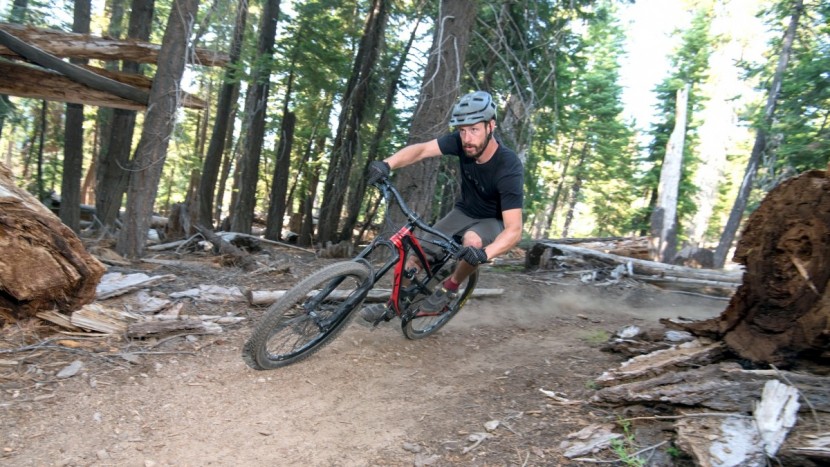 yt capra al comp 2017 - the capra is right at home slaying fast corners.