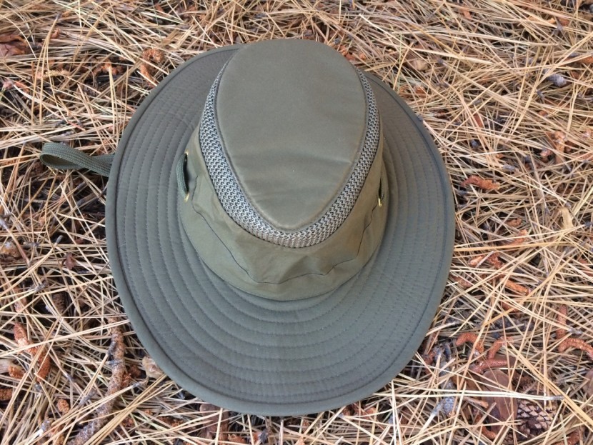 sun hat - you can see the 3/4" mesh venting around the crown of the ltm6 - it...