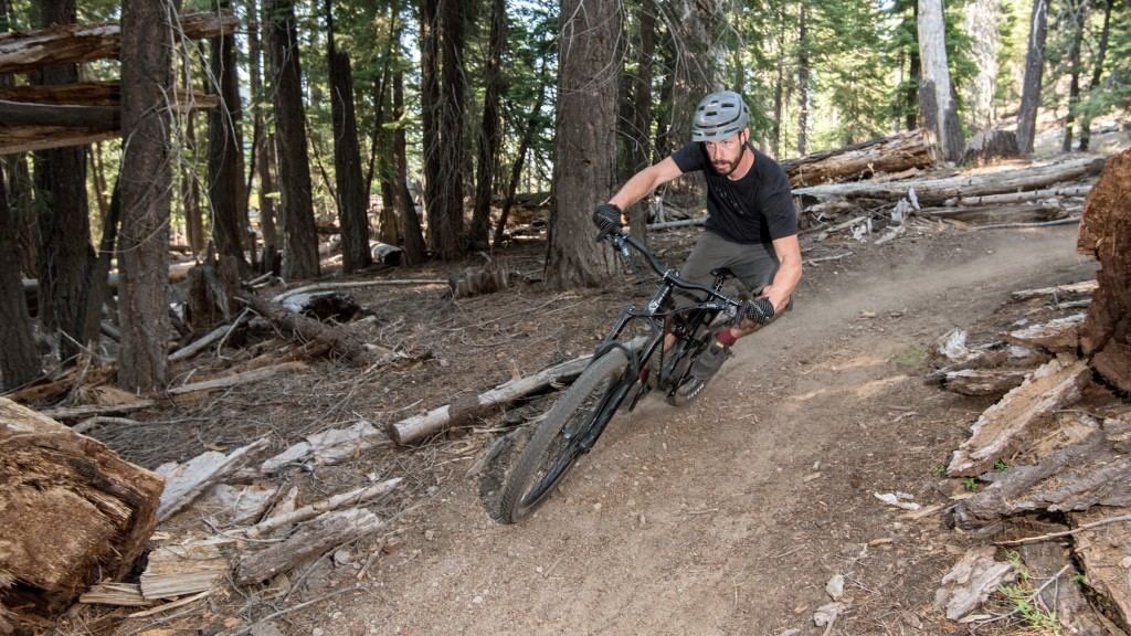 commencal meta am 4.2 essential - this stealthy bike operates much better at speed.