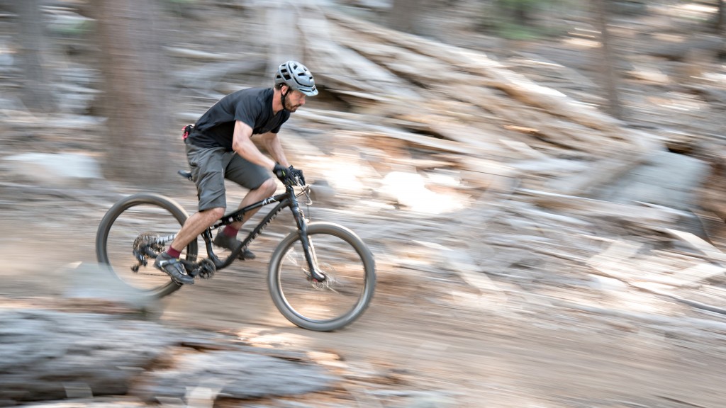 commencal meta tr 4.2 essential 2017 - the meta tr is simply a blast.