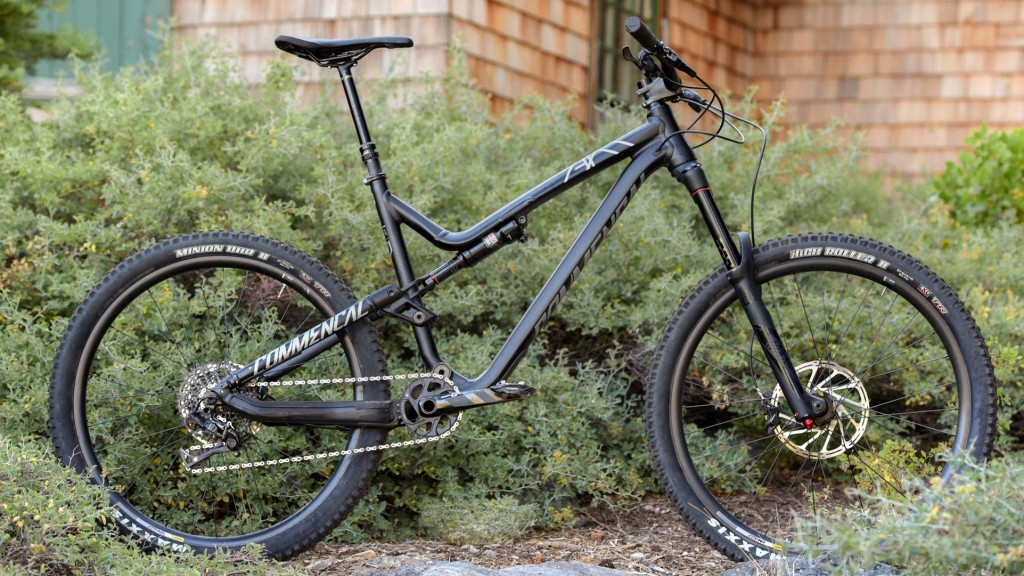 commencal meta am 4.2 essential - this trail-smasher does its job very well.