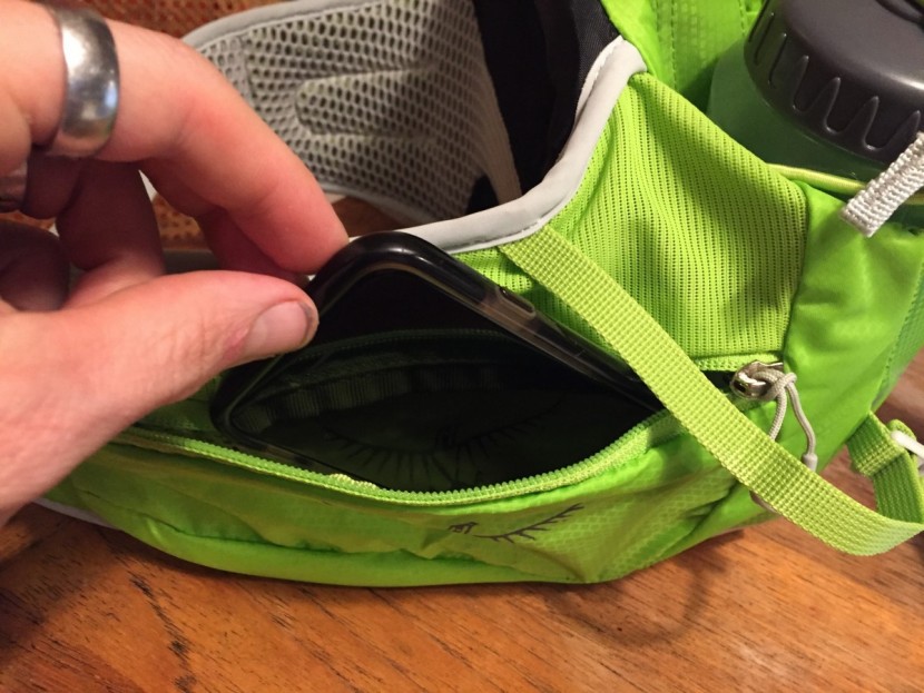 osprey talon 6 - the roomy hip pockets of the talon 6 are easy to access and add...