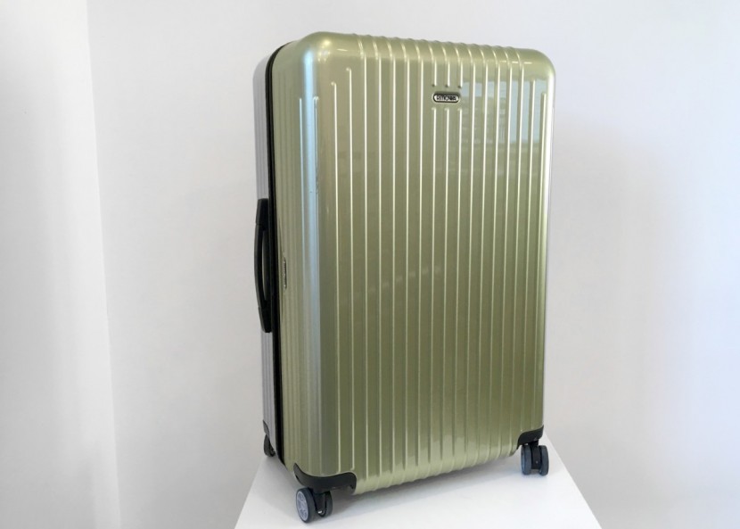 rimowa salsa air 29" - there is no doubt, this bag is a looker.