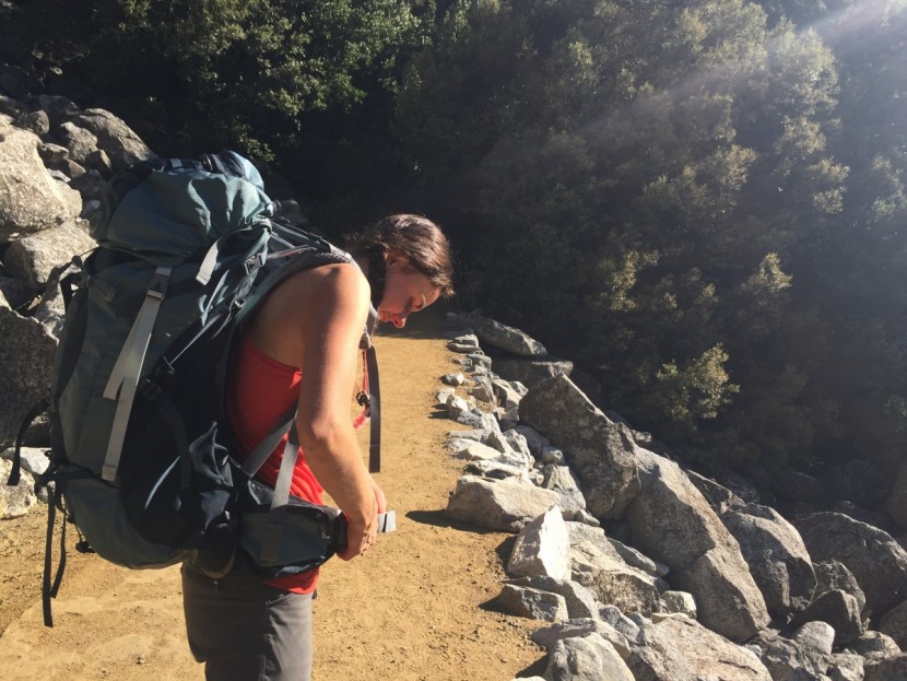 osprey ariel ag 65 - synching up the waist belt of the ariel. the pack is very adjustable...