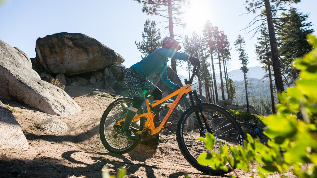 santa cruz hightower c r 2018 - the hightower is the epitome of a well-rounded trail bike.