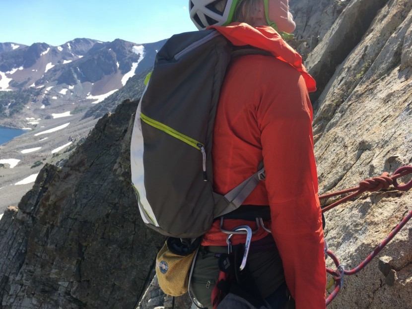 mountain hardwear hueco 20 - this pack's long back length can interfere with the harness and...