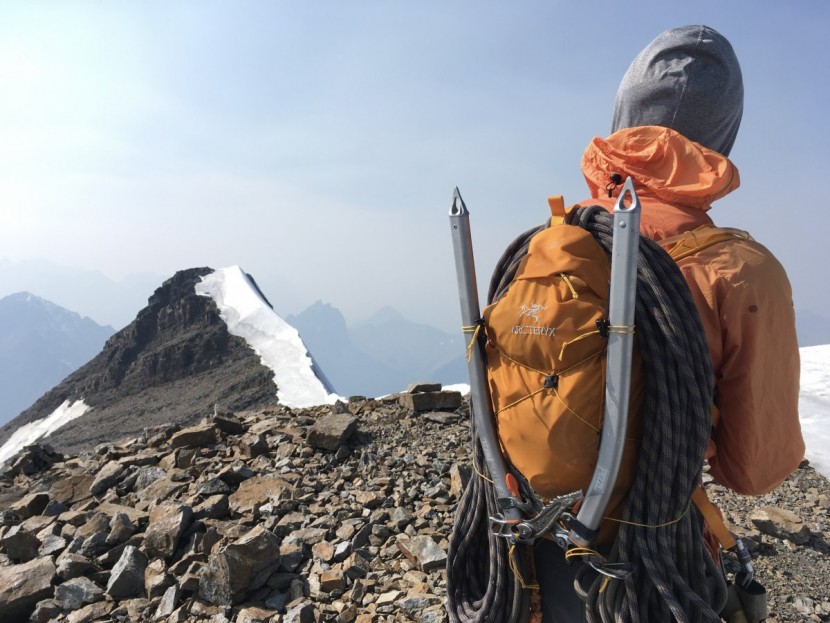 arc'teryx cierzo 18 - this pack is great for alpine day missions, but is never comfortable.