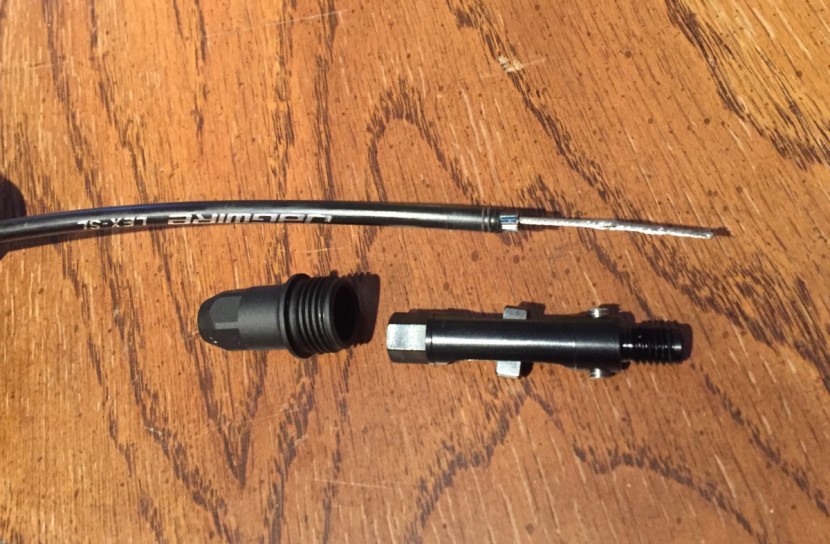 race face turbine - the quick connect consists of several pieces and was the most...