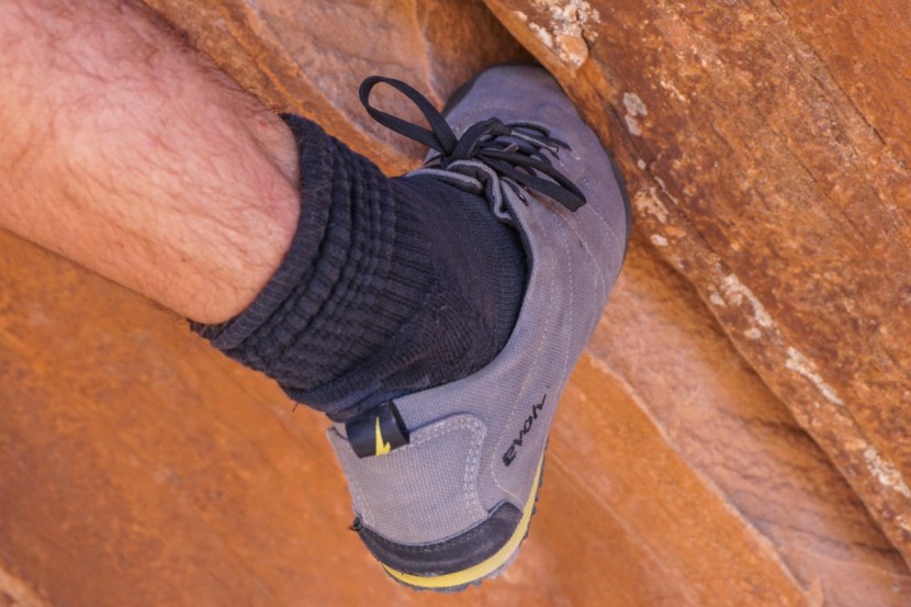evolv cruzer psyche - a low profile allows these shoes to fit into narrower cracks, but...