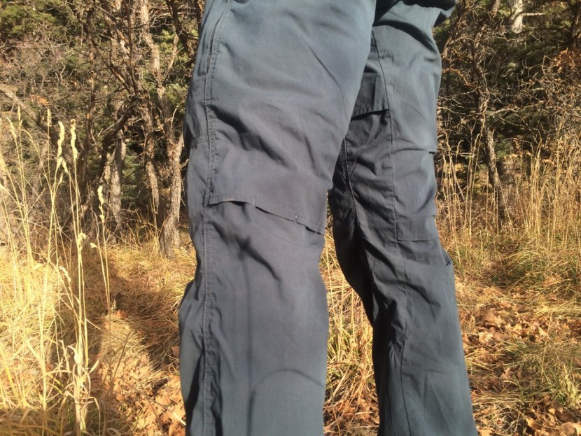 kuhl kontra air - you can see here the venting seams on the back of the knees of the...