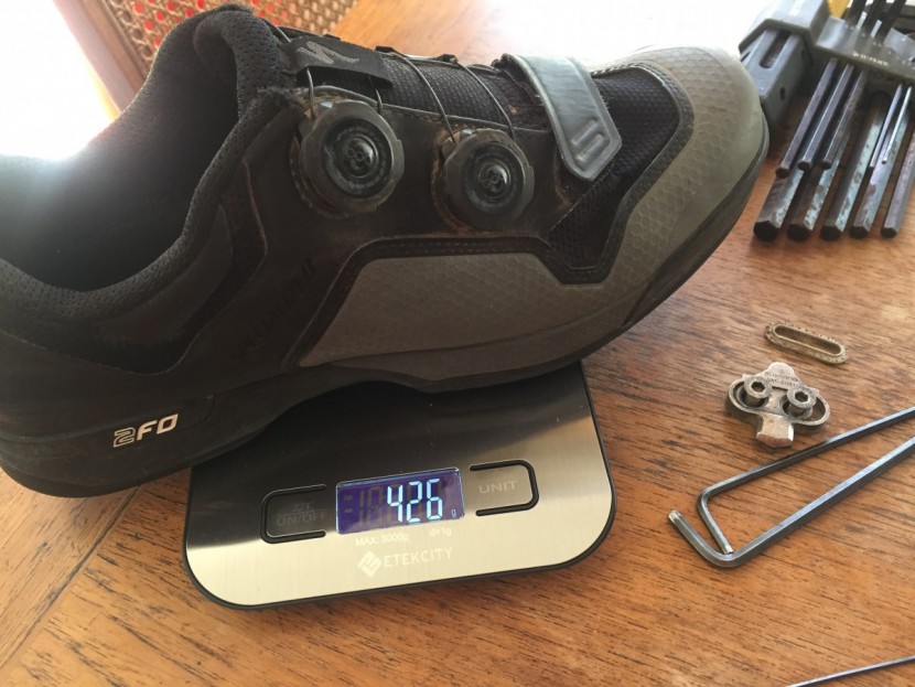 specialized 2fo cliplite - in this corner, weighing in at 426g, the 2fo cliplite.