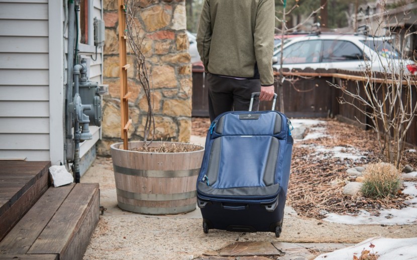 eagle creek tarmac 29"