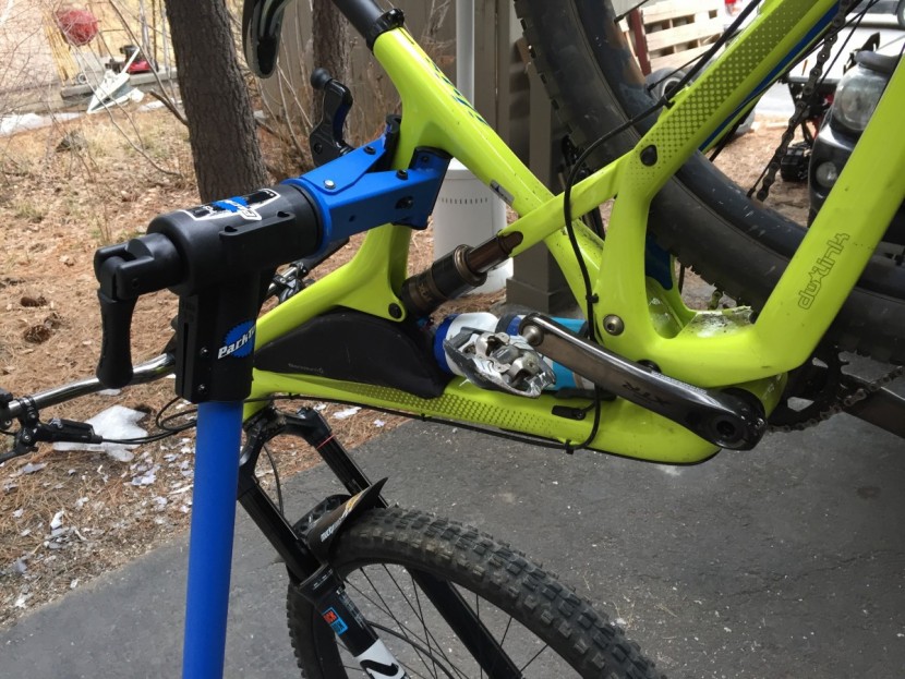 park tool pcs-10 - the beefy construction of the pcs-10 mean this product will stand...