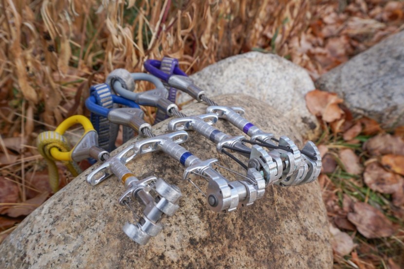 black diamond camalot x4 - these cams are the only double-axle "alien" style cams.