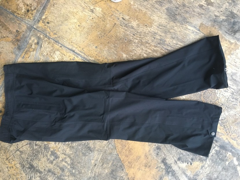 rei co-op talusphere pant for women - the talusphere is a more baggy fit and is easier to wear over...