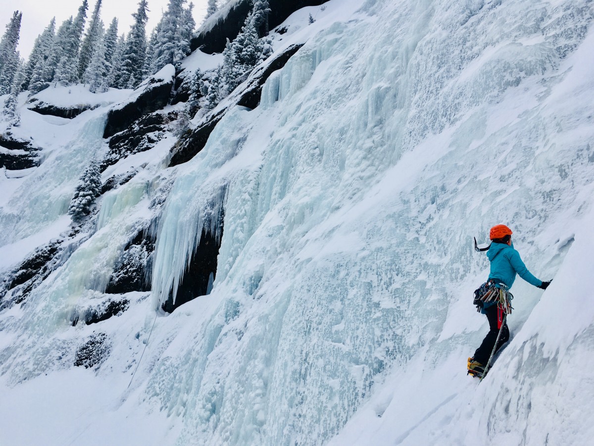 Find the Perfect Women's Hardshell Jacket