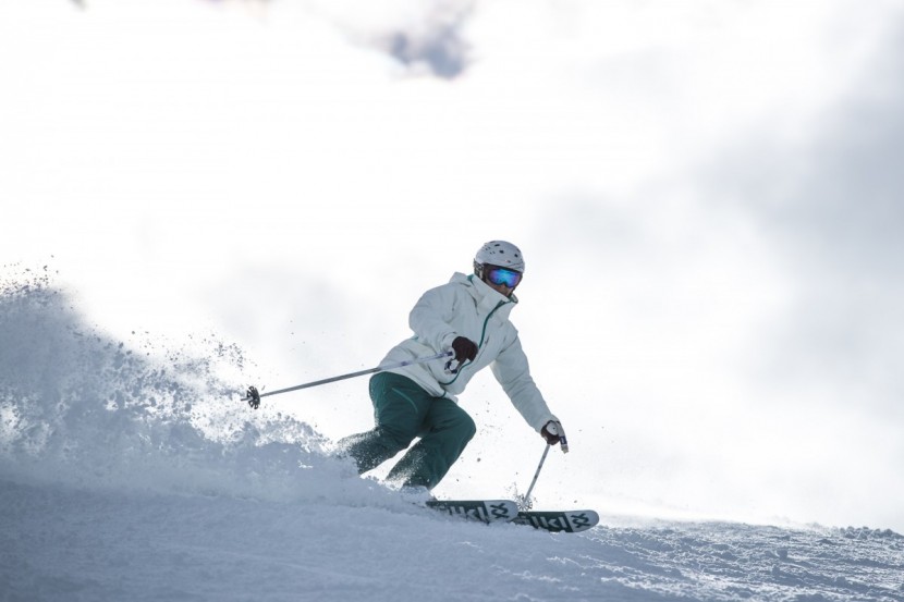 volkl 90eight w - the 90eights felt hokey and too grippy to do well in moguls.