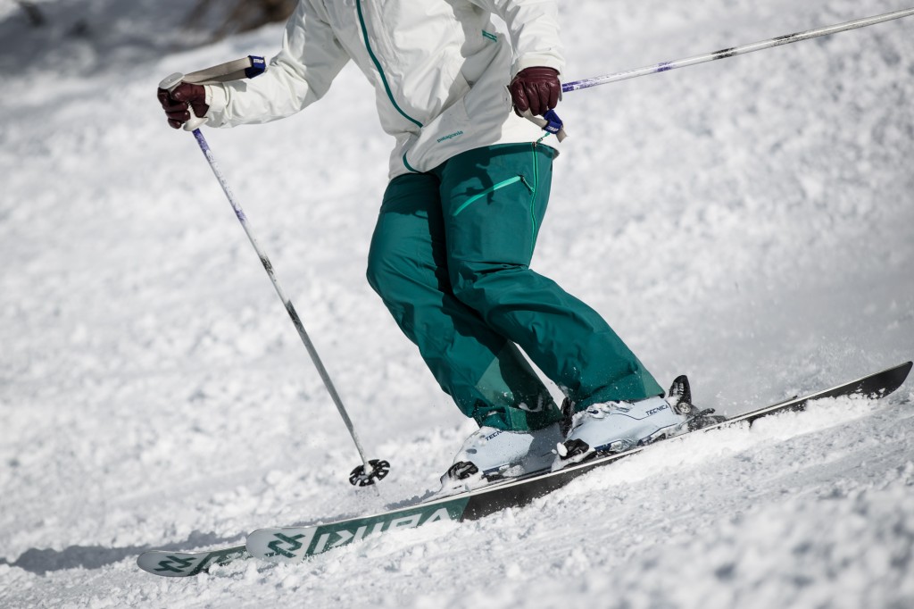 tecnica mach1 105  lv for women - the mach1 loves putting a ski on its edge!