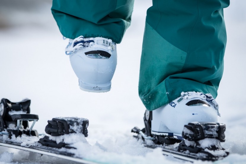 tecnica mach1 105 mv for women - the tecnica mach 1 105's feel shorter in length than other boots in...