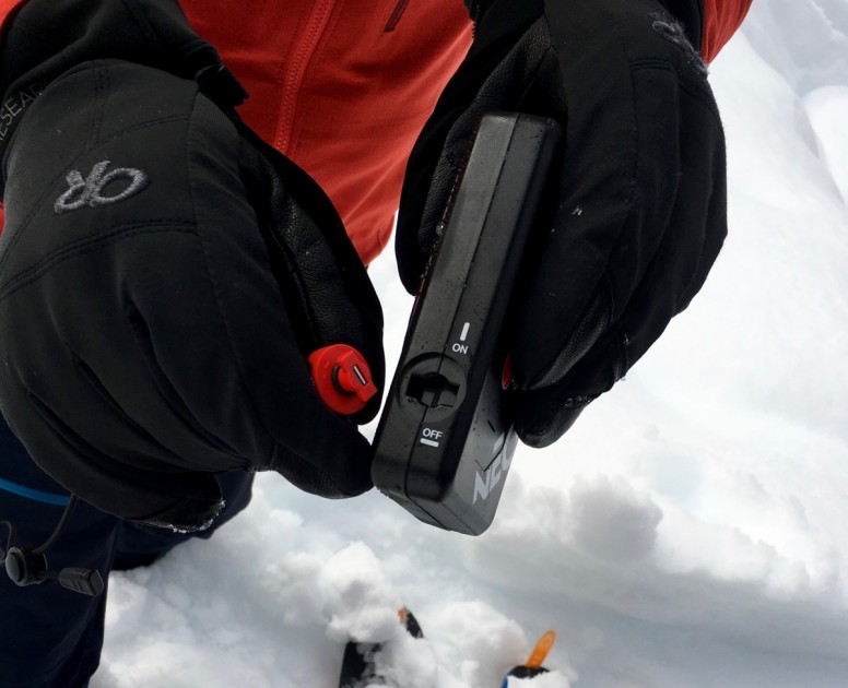 arva neo - the "toggle" in red on the left is inserted into the hole and...