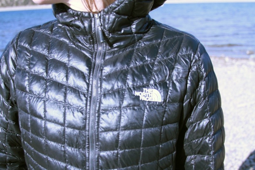 the north face thermoball hooded for women - the north face thermoball model features square baffles loaded with...