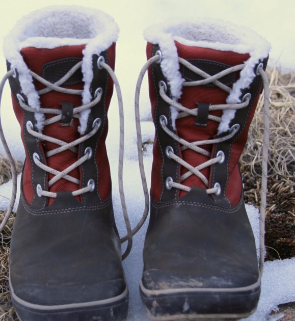 keen elsa - the elsa is super cute, lightweight, and a favorite for all-day wear.