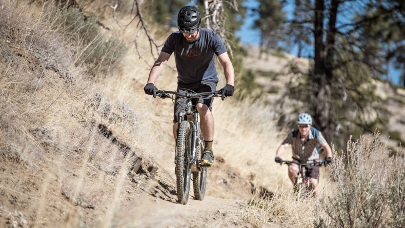 transition smuggler gx 2018 - climbing positioning is remarkably comfortable.