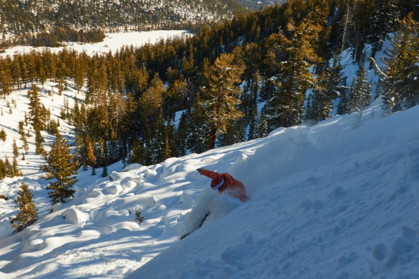 salomon super 8 - enjoying some deep snow on the salomon super eight