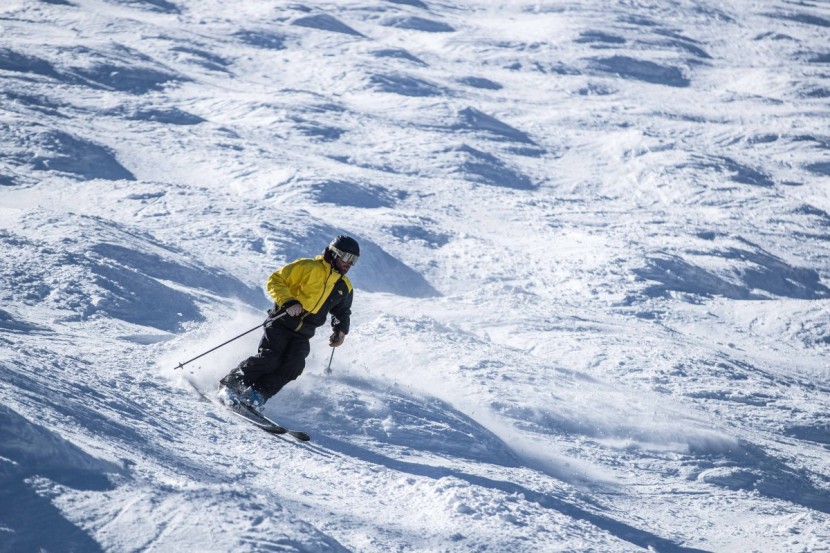 dynastar legend x96 - bumps! and plenty of them on the legends.