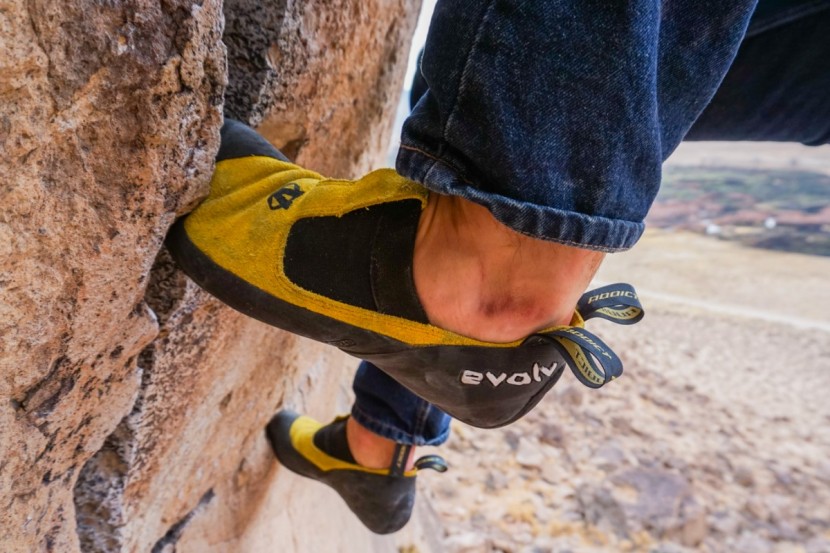 evolv addict - if you've got narrow feet, these shoes will feel more comfortable in...