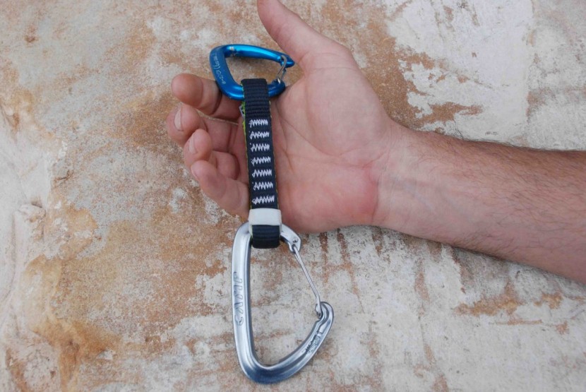 camp usa orbit wire express ks - the sling on this draw is in the middle of the pack as well - not...