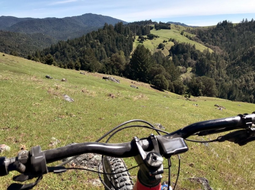 commencal meta power race 650b+ 2018 - the meta excels on open steep terrain