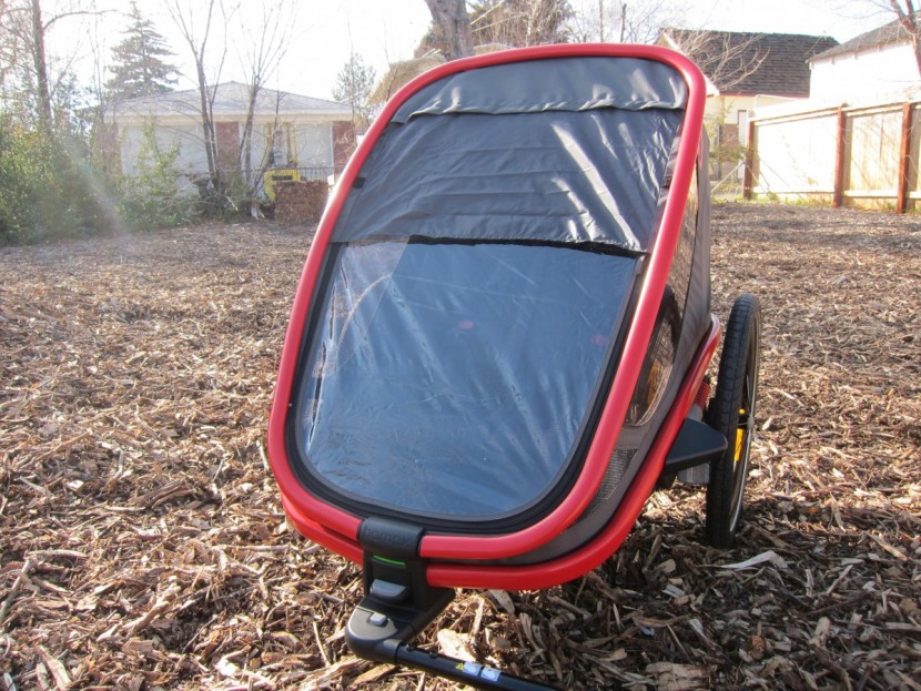 hamax outback multi-sport - this sunshade can't move up and down on the trailer's frame like...