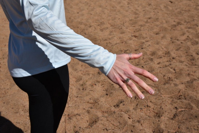 vapor apparel solar long sleeve for women - though it doesn't have thumb holes, the sleeve coverage of the vapor...