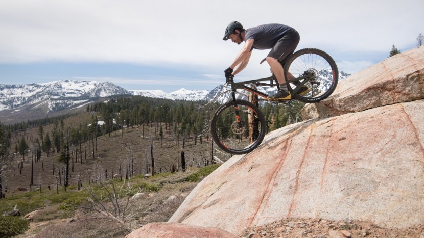 rocky mountain instinct alloy 50 2018 - you can't quite let it fly on rough trails. this bike prefers a...