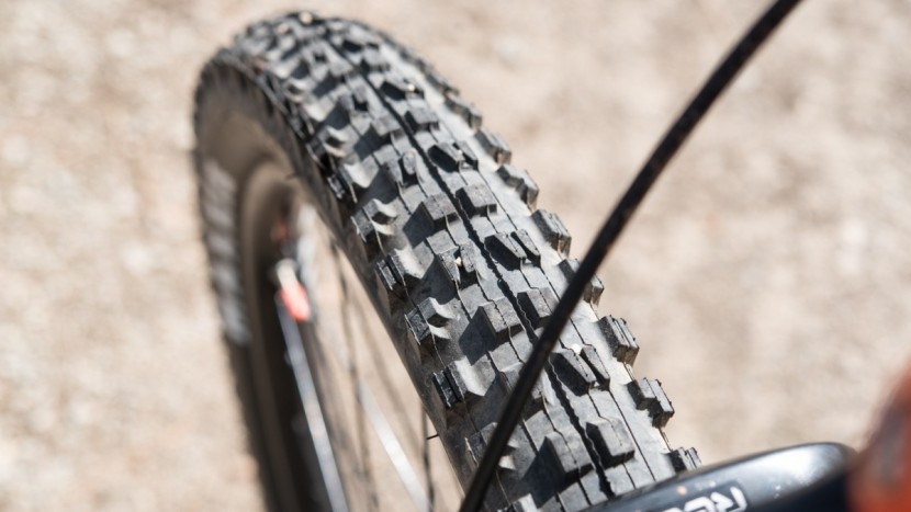 kona process 134 se 2018 - maxxis minion dhf tires automatically make a bike more shred-ready.