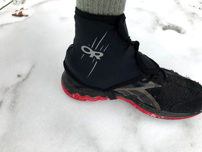outdoor research overdrive wrap - these gaiters fit beautifully, staying snug against both footwear...