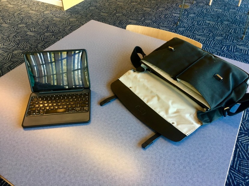 timbuk2 proof - the proof is ideal for "mobile office" days.