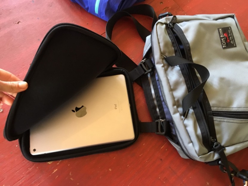 tom bihn daylight briefcase - the daylight fits our ipad air 2 nicely with our burly bluetooth...