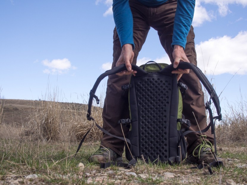 arc'teryx brize 25 - like the rest of the pack, the back panel of the brize 25 is...