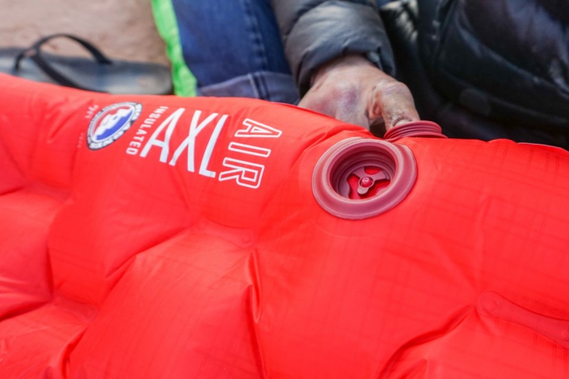 big agnes insulated axl air - this pad takes a lot of air to inflate, but the one-way valve works...