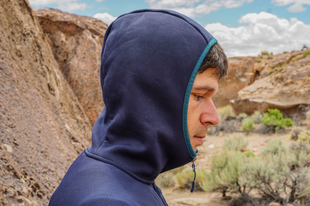 rei co-op hyperaxis hoody - even without a cinch cord, this hood fits great.