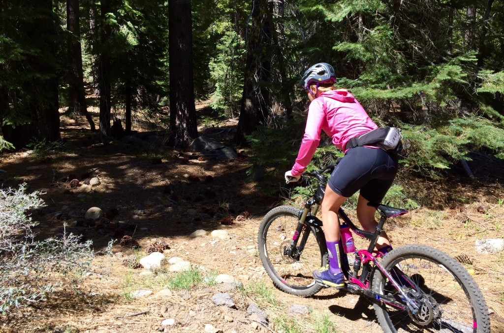 liv coveta mips - the coveta mips offers good ventilation for climbing on warm sunny...